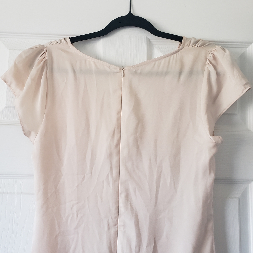 Böhme Emersyn Dress Champagne V-Neck Silky Flow Elopement Gown - Picture 11 of 13